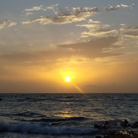 Отель Sol Y Mar Puerto Limon Экстерьер фото
