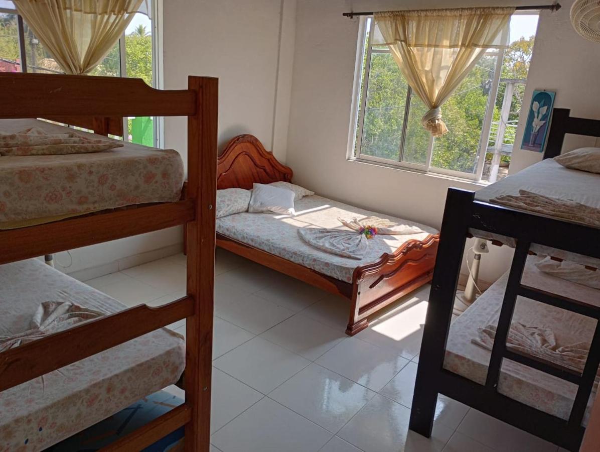Отель Sol Y Mar Puerto Limon Экстерьер фото